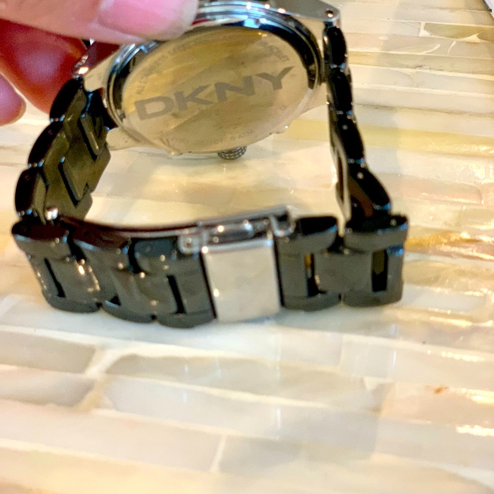 Dkny Ceramic Watch - image 5